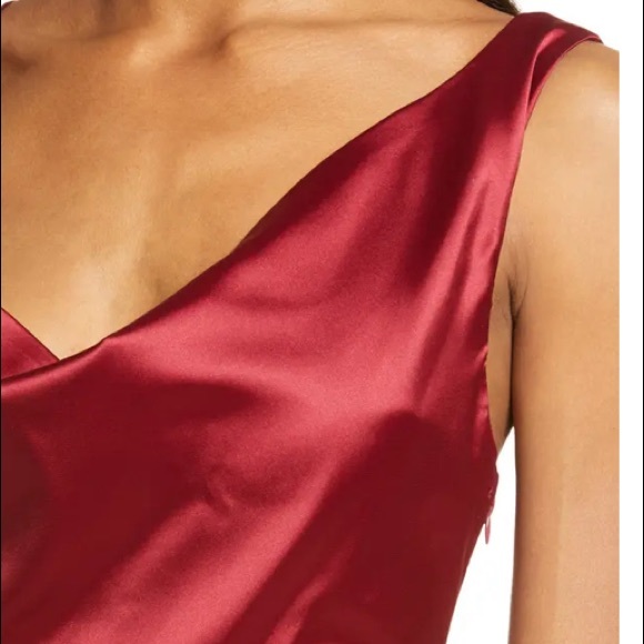 ❤️LULUSWine Sereno Cowl Neck Satin Midi Dress - Picture 4 of 11